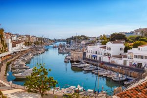 vuelos desde Sevilla: Menorca